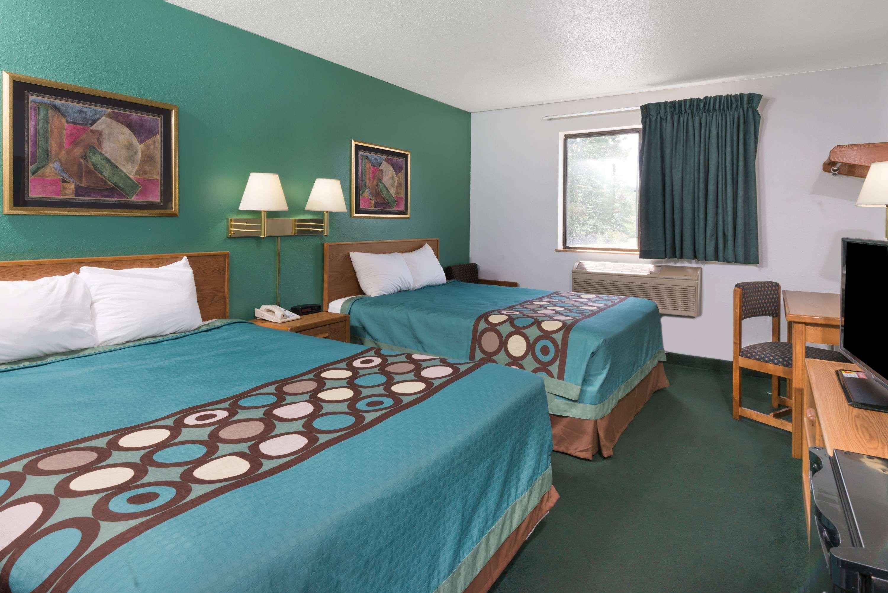 Hotel Super 8 By Wyndham New Stanton Exterior foto