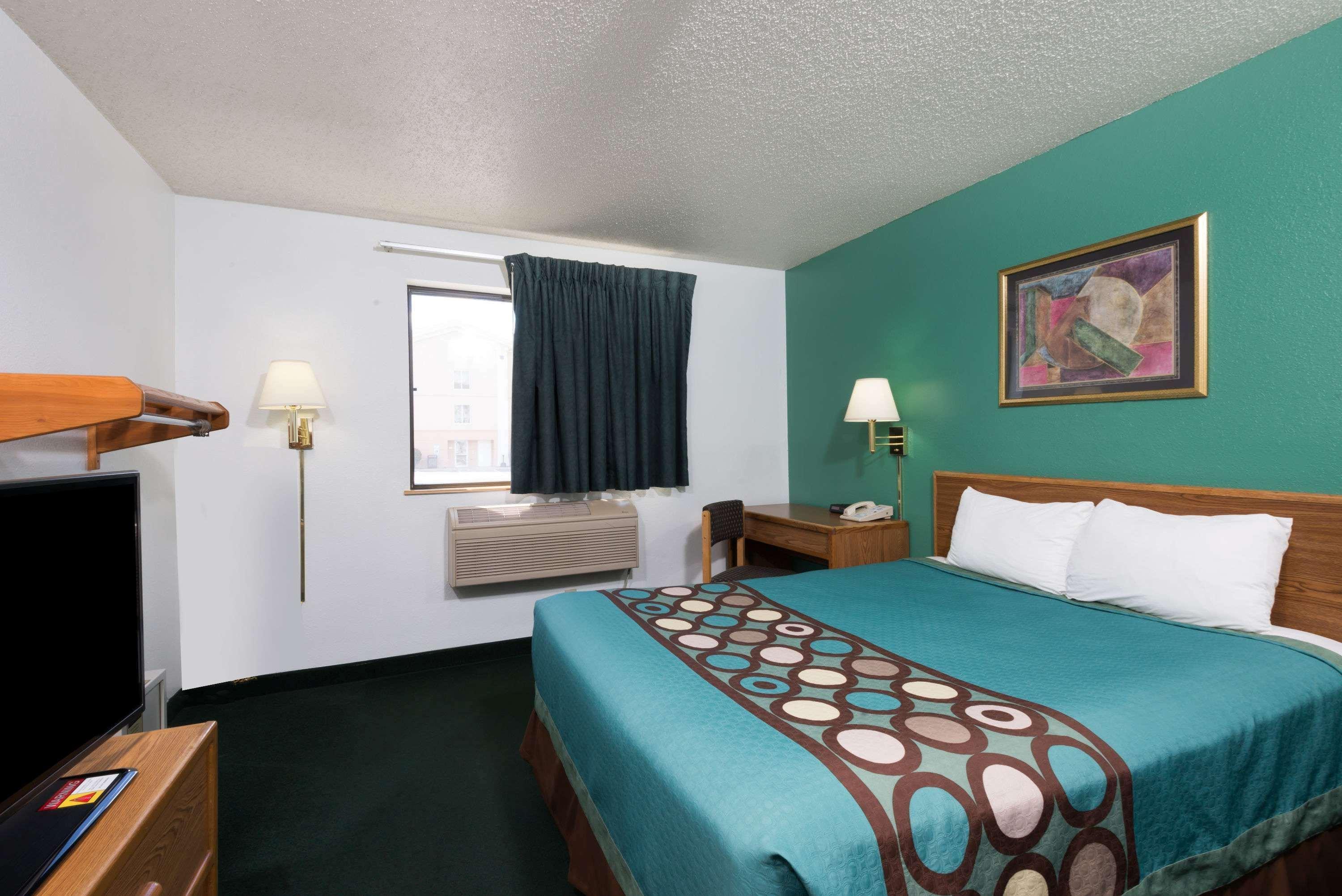 Hotel Super 8 By Wyndham New Stanton Exterior foto